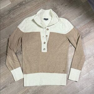 Women’s Eddie Bauer Cotton Blend Beige and Cream Sweater